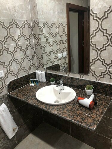 Pyramid Edge Hotel & Exclusive Pyramids View Rooftop, Prenota Hotel Giza 