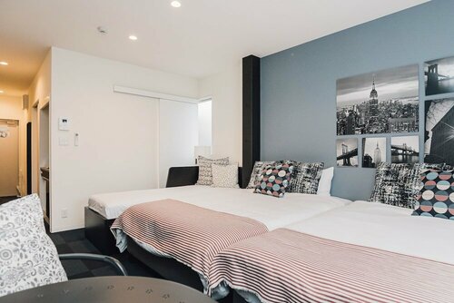 Namba Garden Square Apartment, Забронировать Отель Сакаи Осака, рядом с Mitsutera Temple