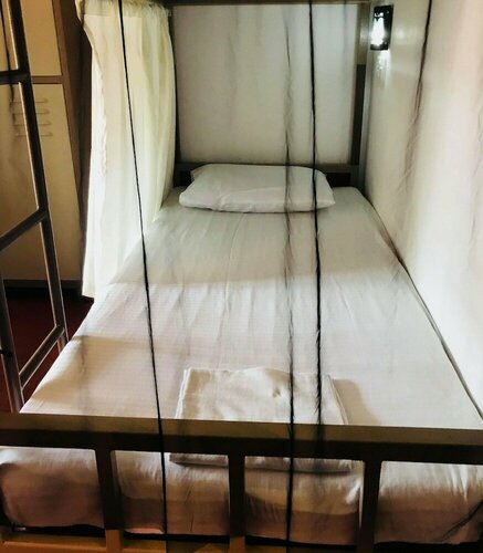 Space Garden Hostel Mirissa - Adults Only, Забронировать Хостел Отели Мирисса с парковкой, рядом с Whale Watching Mirissa, Парковка