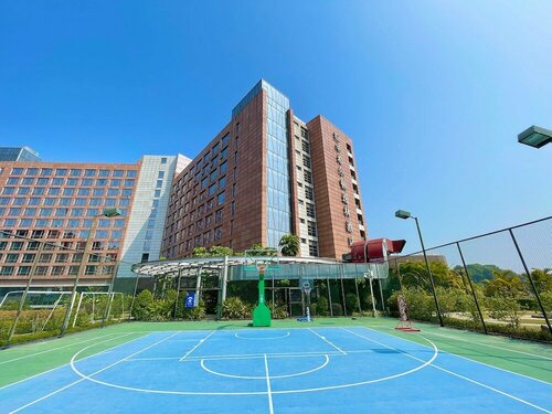 DoubleTree by Hilton Guangzhou Science City-Free Shuttle Bus Service During Canton Fair Period, Rezerwuj Hotel Hotele w Kanton z Basenem, Basen