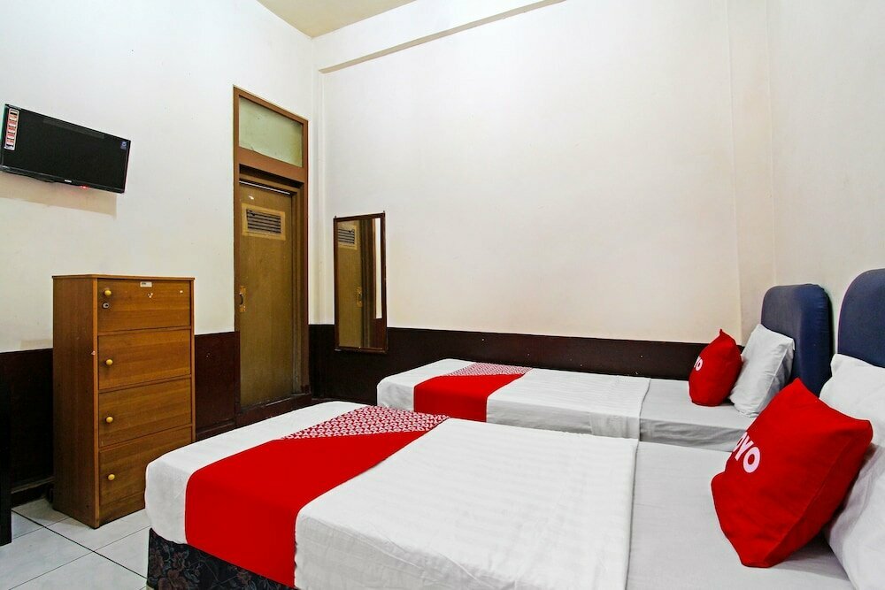OYO 91354 Hotel Mutiara