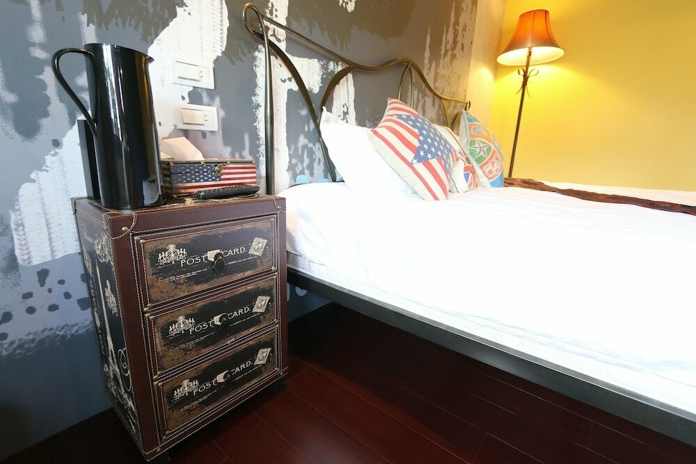 Mystery 13 B&B