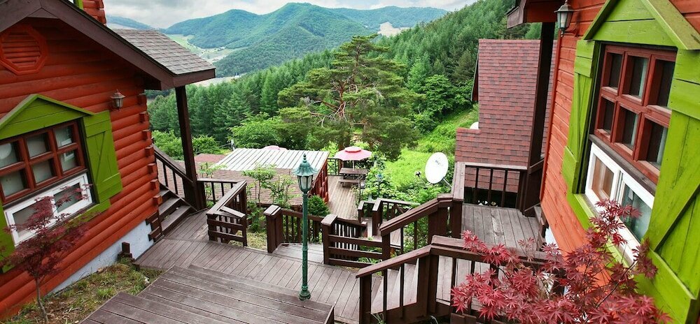 Camp Star Pension
