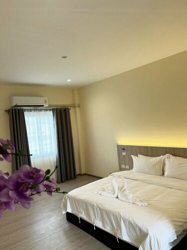 At Pream&Chan resort แอท เปรมแอนด์จันทร์ รีสอร์ท, Забронировать Отель Ban Krasang Buriram Province
