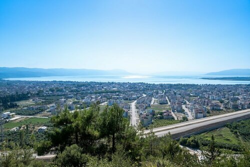 Lake Li̇fe Hotel, Rezervovat Hotel Nikaia Marmara Region