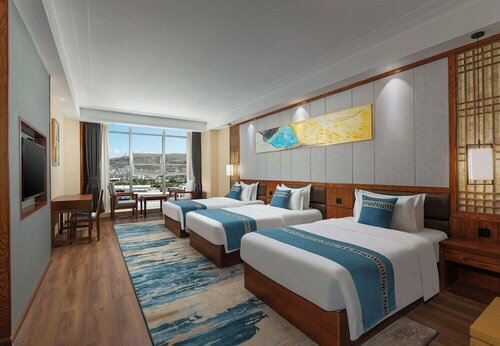 Days Hotel by Wyndham Dali High-speed Railway Station, Book Hotel Dali Yunnan
