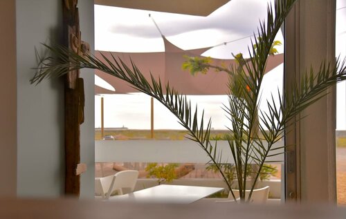 hôtel Le Grand Large, Забронировать Отель Отели Грюиссан 3 звезды, рядом с Plage du Grazel rive gauche - Poste de secours no6, 3*