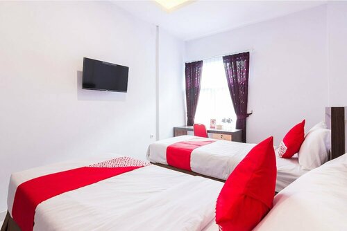 OYO 1118 Artomoro Family Guesthouse, Reserva ahora Hotel Baturetno 