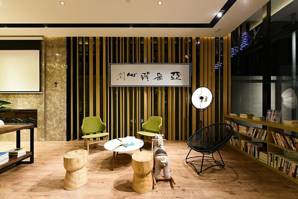Atour Hotel Shenzhen Nanshan Coastal City