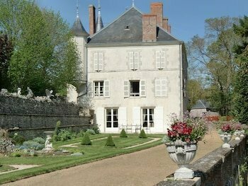 Château de Guignes, Buchen Sie Hotel Tavers Centre