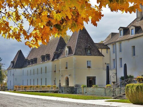 Chateau de Gilly, Book Hotel Hoteller i Burgund med parkering, Parkering