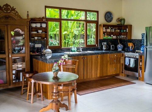 Devi's Place, Rezerwuj Willa Hotele w Gianyar z basenem, Basen