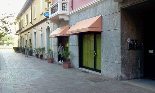 Hotel Nuovo Rondò, Забронировать Отель Сесто-Сан-Джованни Ломбардия, рядом с Сесто Рондо