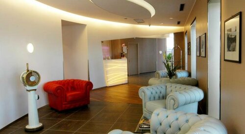 Hotel Arc En Ciel, Забронировать Отель Отели Ривьера-дей-Фьори с бассейном, Бассейн