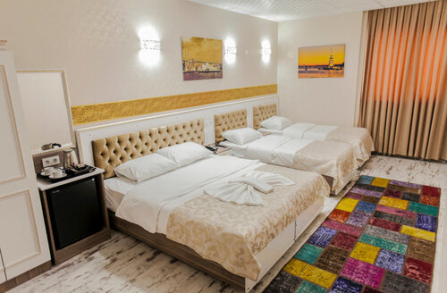 White Palace Hotel, Забронировать Отель Отели Стамбула с парковкой, рядом с Енибосна, Парковка