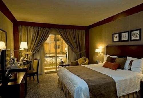 Hawthorn Suites by Wyndham Al Khobar, Забронировать Отель Аль Кхобар Эш-Шаркия, рядом с Банкетный зал Seef