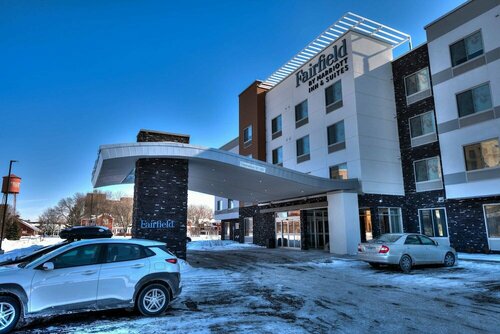 Fairfield Inn & Suites by Marriott Minneapolis North, Buchen Sie Hotel Minneapolis Twin Cities