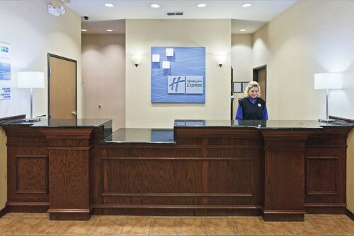 Holiday Inn Express & Suites by IHG, Book Hotel Abilene Texas