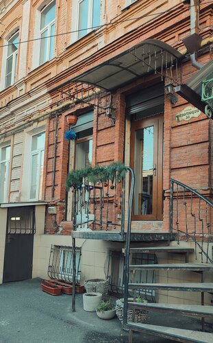 Подушка, Забронировать Хостел Владикавказ Республика Северная Осетия - Алания, рядом с Национальный музей Северной Осетии