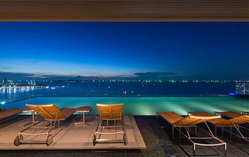 1BR Centric Sea 115 With Infinity Pool, Забронировать Отель Центральная Паттайя 