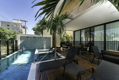 Apartamento 2 Quartos com Piscina - 715, Забронировать Апартаменты/квартира Отели Санта-Катариной с парковкой, Парковка
