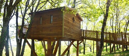 Cabane de Carlat, Réserver Hôtel Floressas Lot Valley