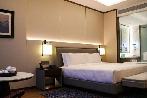 Yuanchang Grand Harbourview Hotel, Rezerwuj Hotel Hotele w Anhai z Basenem, Basen
