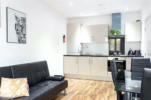 Newly Refurbished 1 Bedroom Whitechapel, Забронировать Апартаменты/квартира Тауэр-Хэмлетс Лондон