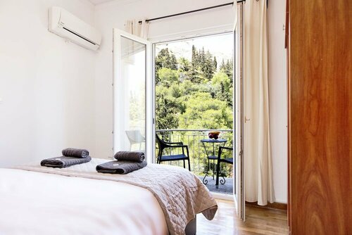 Acropolis Hillside Escape - Sea & Nature View, Забронировать Апартаменты/квартира Отели Афин с парковкой, Парковка