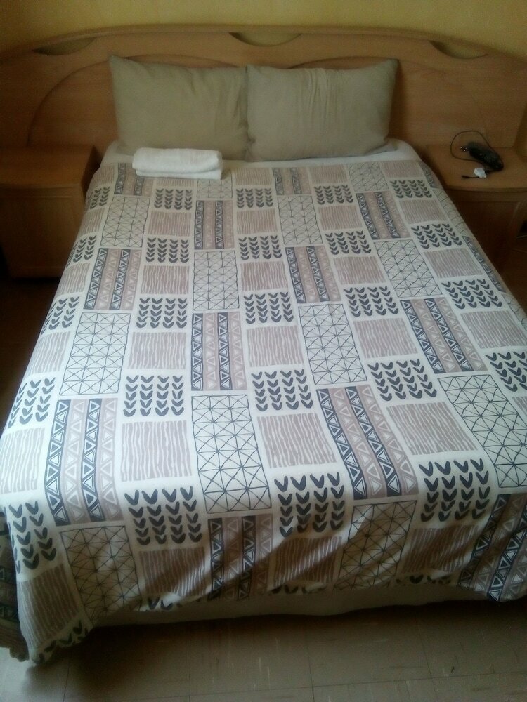 Crisovik Guest House
