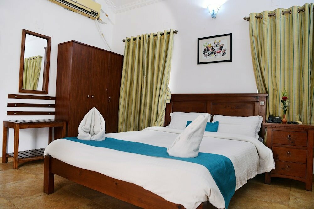 White Square Nirvana Holiday Villas
