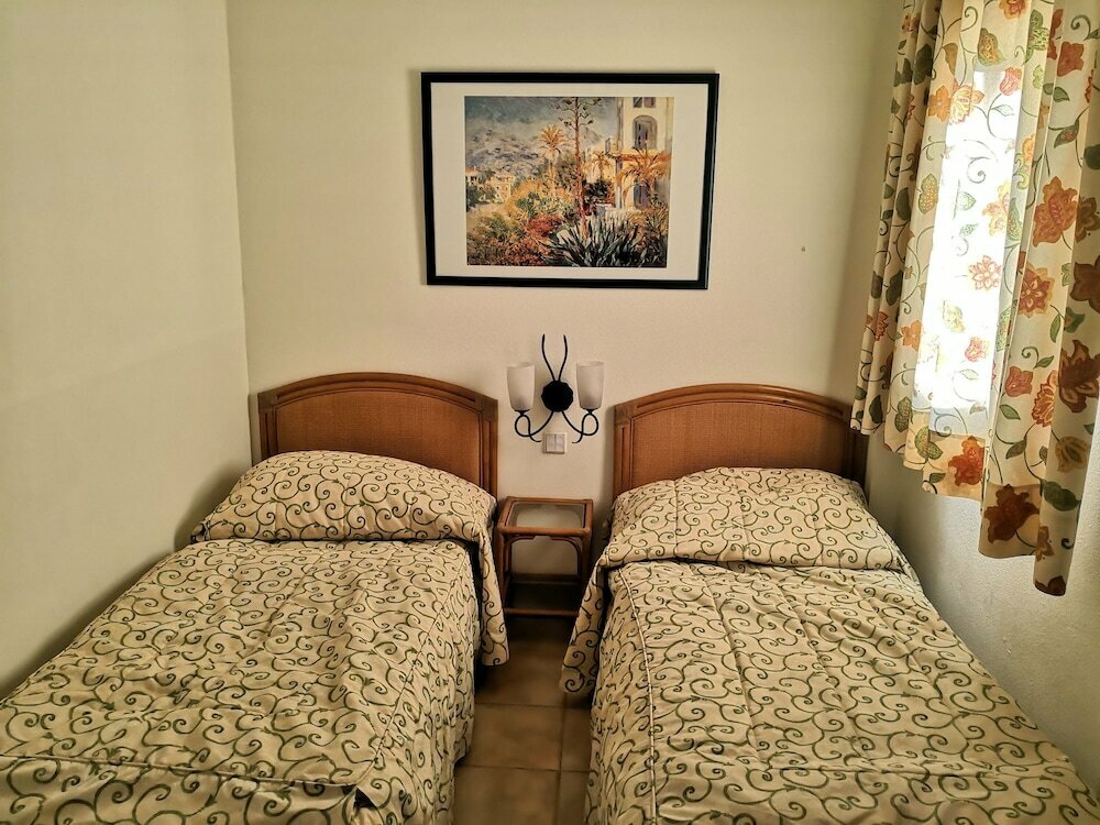 Monte Feliz Suite