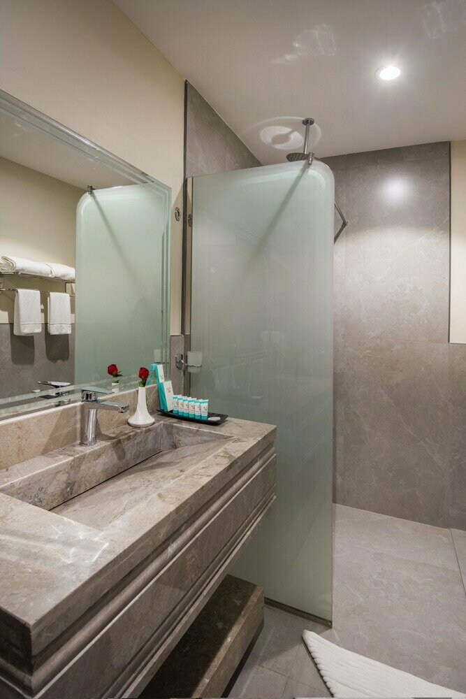 ‪Enala Hotel Khobar‬