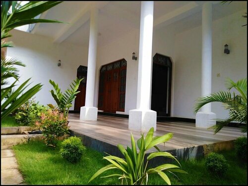 Silver Sand Villa Dambulla, Забронировать Вилла Отели Округа Галле с парковкой, Парковка