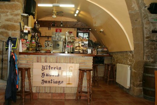 La Bodega Del Camino - Hostel, Rezervasyon Pansiyon / Hostel Valle de Yerri 