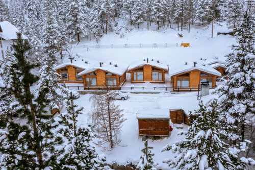 Ozon Chalet, Забронировать Шале Новые отели Терскол, рядом с Elbrus Ski Lift 2, новые