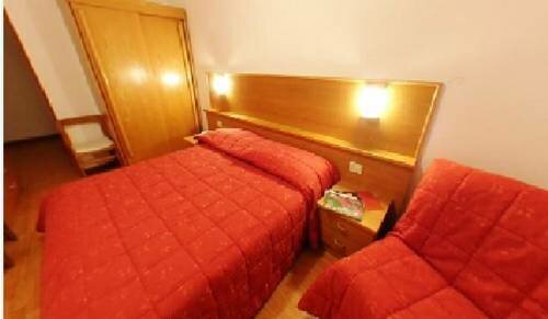 Hotel Angelo, Забронировать Отель Пассо-дель-Тонале Трентино-Альто-Адидже, рядом с Подъемник Парадизо