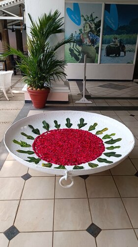 Club Mahindra Emerald Palms, Goa, Забронировать Отель Варка 