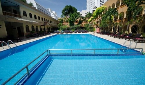 Sabai Inn, Забронировать Отель Отели Чонбури 3 звезды, 3*