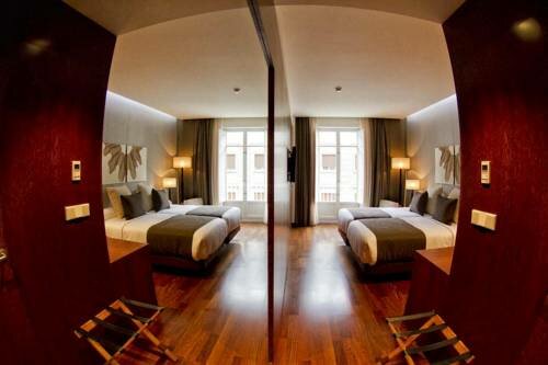 Carris Cardenal Quevedo,  Отель Отели Оренсе 4 звезды, 4*