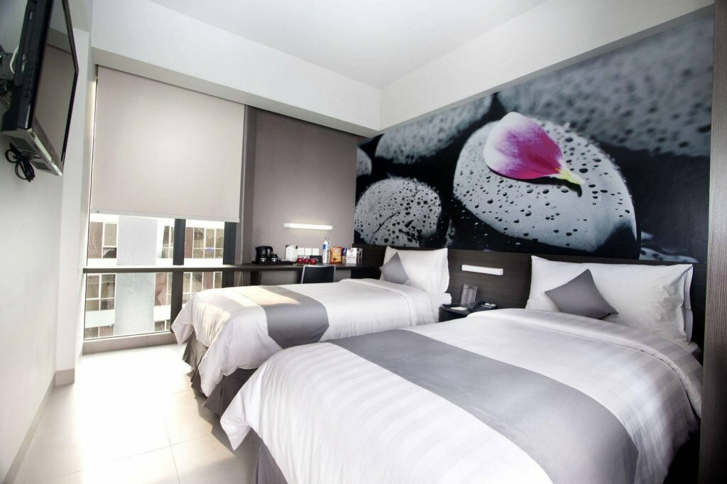 Neo Hotel