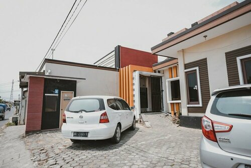 RedDoorz Syariah near Mall Boemi Kedaton Lampung 2, Забронировать Отель Отели Бандар-Лампунг 3 звезды, рядом с Boemi Kedaton Mall, 3*