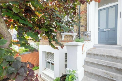 Bright & Charming 1BD Flat - Clapton, Забронировать Отель Отели Большого Лондона 3 звезды, 3*