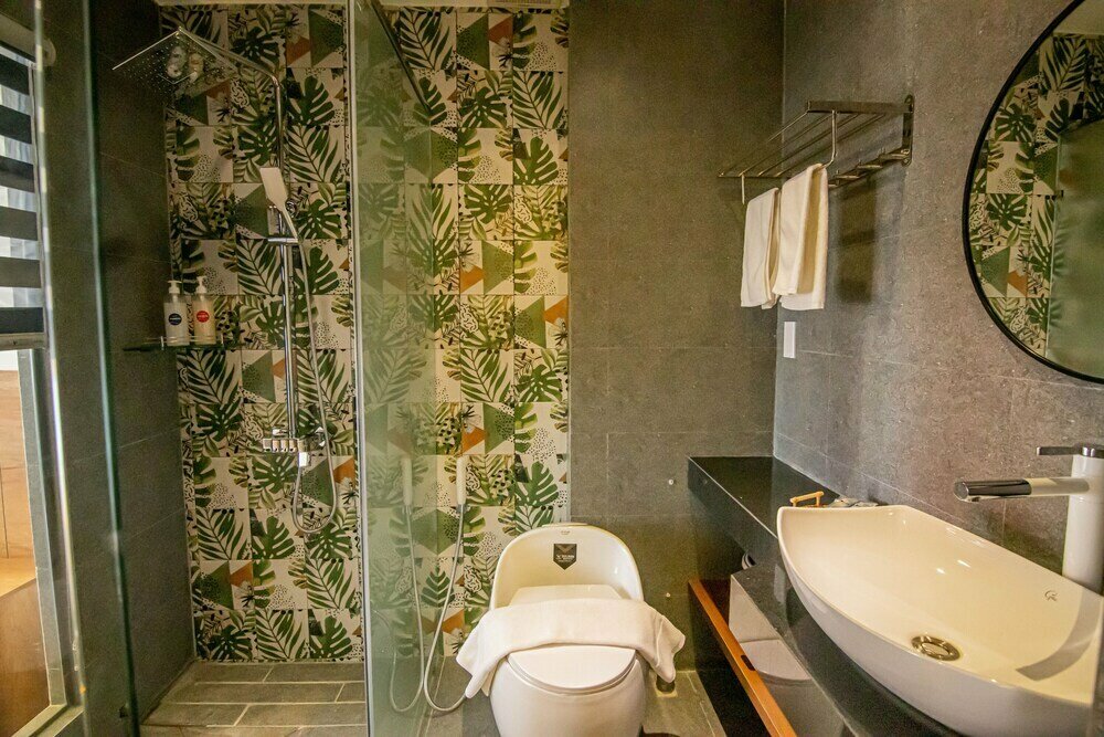 Lantana House Boutique by Haviland