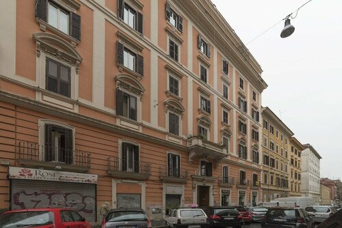 Vittorio Emmanuele & Colosseo Studio, Забронировать Апартаменты/квартира Рим Лацио