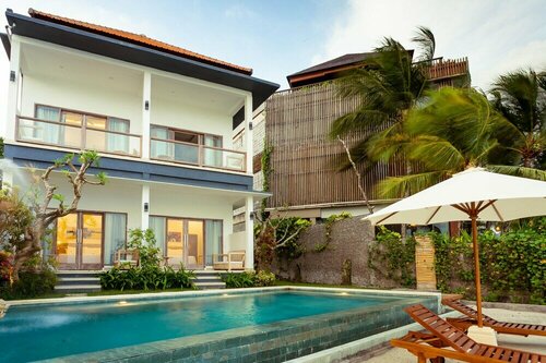 Utama Villas Beach Front Candidasa, Varaa Villa Hotellit Bali pysäköinnillä, Pysäköinti