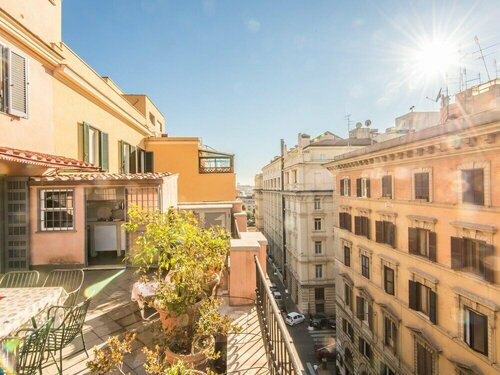 RSH Dolce Vita Luxury Terrace 2, Book Hotel Via Veneto 