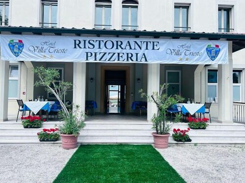 Hotel Villa Trieste, Забронировать Отель Недорогие отели Ломбардии, недорогие