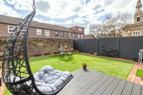 Sunny 3BD House W/private Garden - Wapping!, Забронировать Отель Лондон Большой Лондон, рядом с Станция метро Wapping