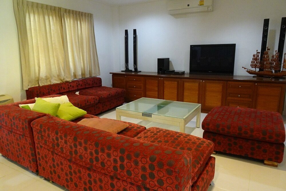 West Wonder Riverside Resort